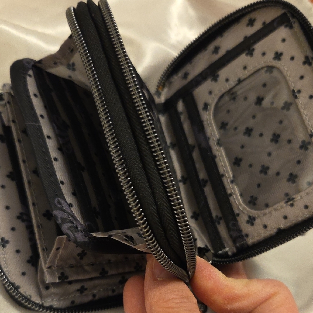 lug Quilted Black Zip-Around Wallet with Subtle Gray Motif - Picture 5 of 6